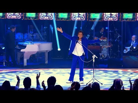 Roberto Carlos canta a música 'Luz Divina'   Especial 2017