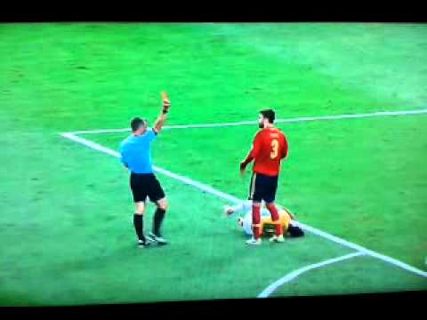 Gerard Pique's Red Card vs Brazil 2013