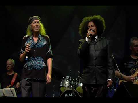 EDNARDO - CAUIM - PARTICIPAÇÃO ESPECIAL CHICO CÉSAR