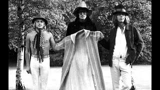 Soft Machine - Why Are We Sleeping?  (K.Ayers/M.Ratledge/R.Wyatt) Live in London – 1967