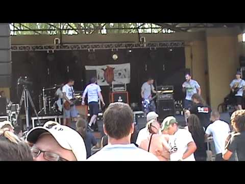 Cymeon X + Robert Refuse - Socjalna Rewolucja - Rock na Bagnie 2015