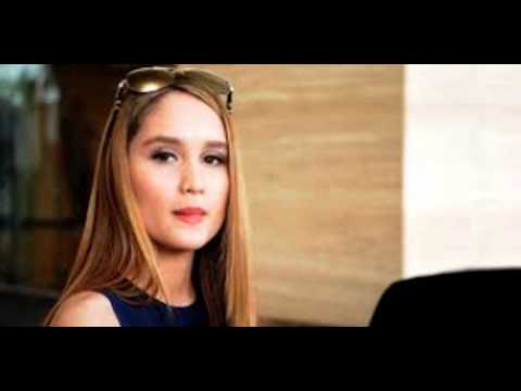 Pioritas sang pacar bule, Cinta Laura: He's number three