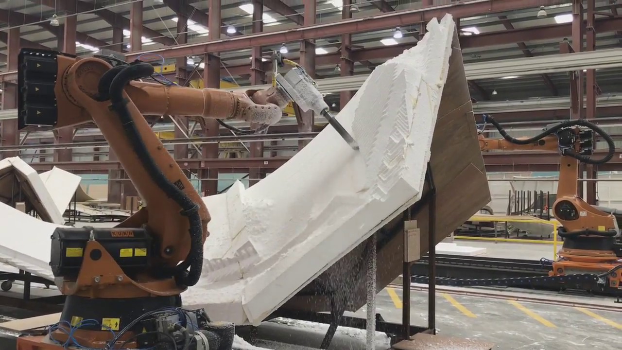 KUKA MILLING ROBOTS - 6 Robots on 84 Meters Slider - One of the Biggest Milling Project in the World