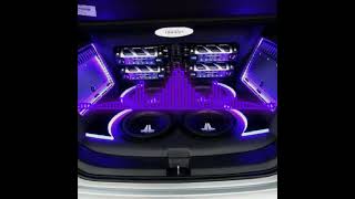 Young Jeezy - White Girl 28hz - slowed &amp; bass boosted