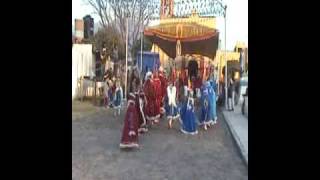 preview picture of video 'Moros Corte de plaza'