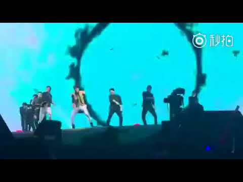 180406 SMTOWN LIVE WORLD TOUR VI in DUBAI   《Rising Sun》  【cr owner】 ​​​