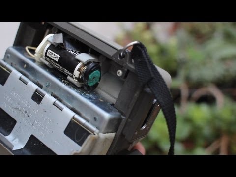 How to Clean Battery Corrosion on a Polaroid Landcamera
