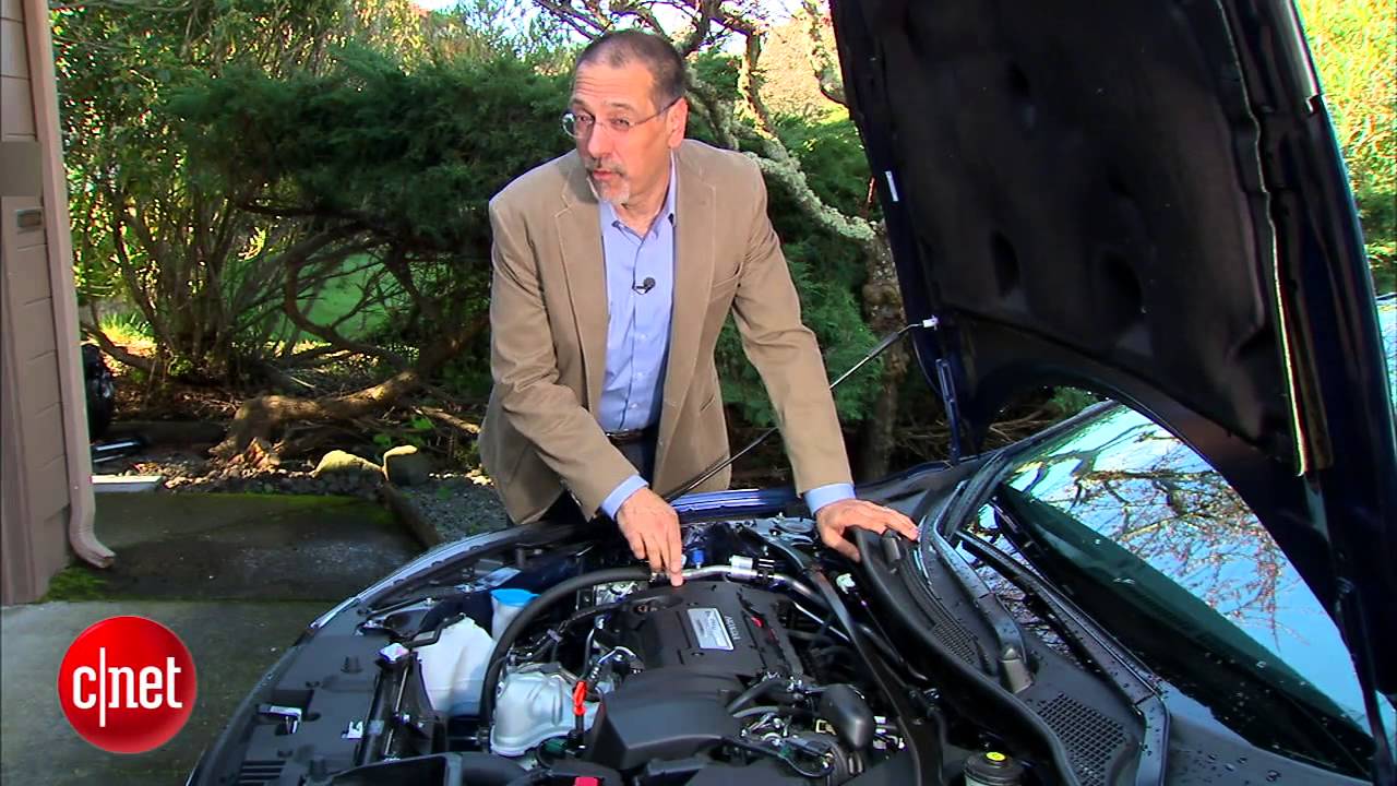 Car Tech - 2013 Honda Accord EX