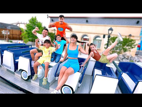 Tout seuls dans un parc d'attraction (on fait des dingueries !)