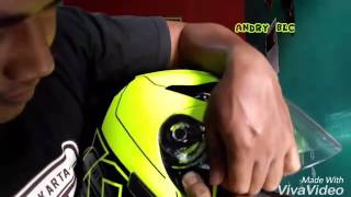 Download lagu Cara melepas/ memasang kaca helm KYT K2 Rider mp3