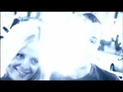 Henrik Launbjerg - Back on the Island