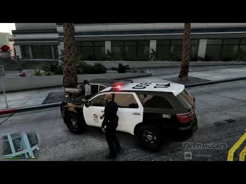 Traffic stop turns to chase - Shots fired at officer   #lspdfr