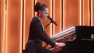 Alicia Keys - Please Come Home for Christmas 