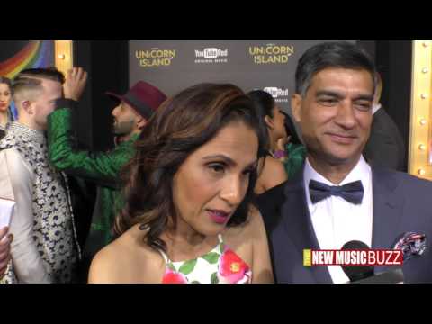 download lagu mp3 mp4 Lilly Singh Sukhwinder Singh, download lagu Lilly Singh Sukhwinder Singh gratis, unduh video klip Lilly Singh Sukhwinder Singh