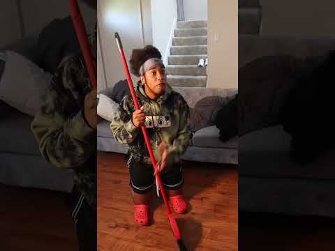 When you and your sibling are supposed to be cleaning 😂😭 | DankScole