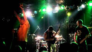 Death By Stereo - Binge / Purge (Live @ Dürer Kert 27/06/2011)
