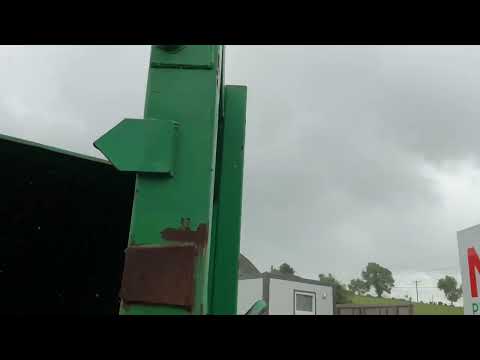 HOOK LOADER SKIP WASTE COMPACTOR.......4107. - Image 2