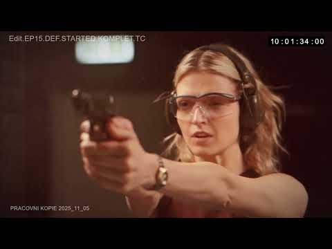 Circus Ponorka - Půlnoc se blíží (theme song seriálu Mladá krev)