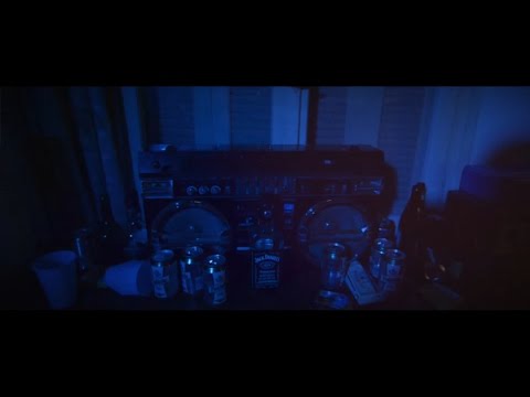 Pepe Frantik - Μη παίζεις ft. Spine, Long3 (Don't Play Remix) [Official Music Video]