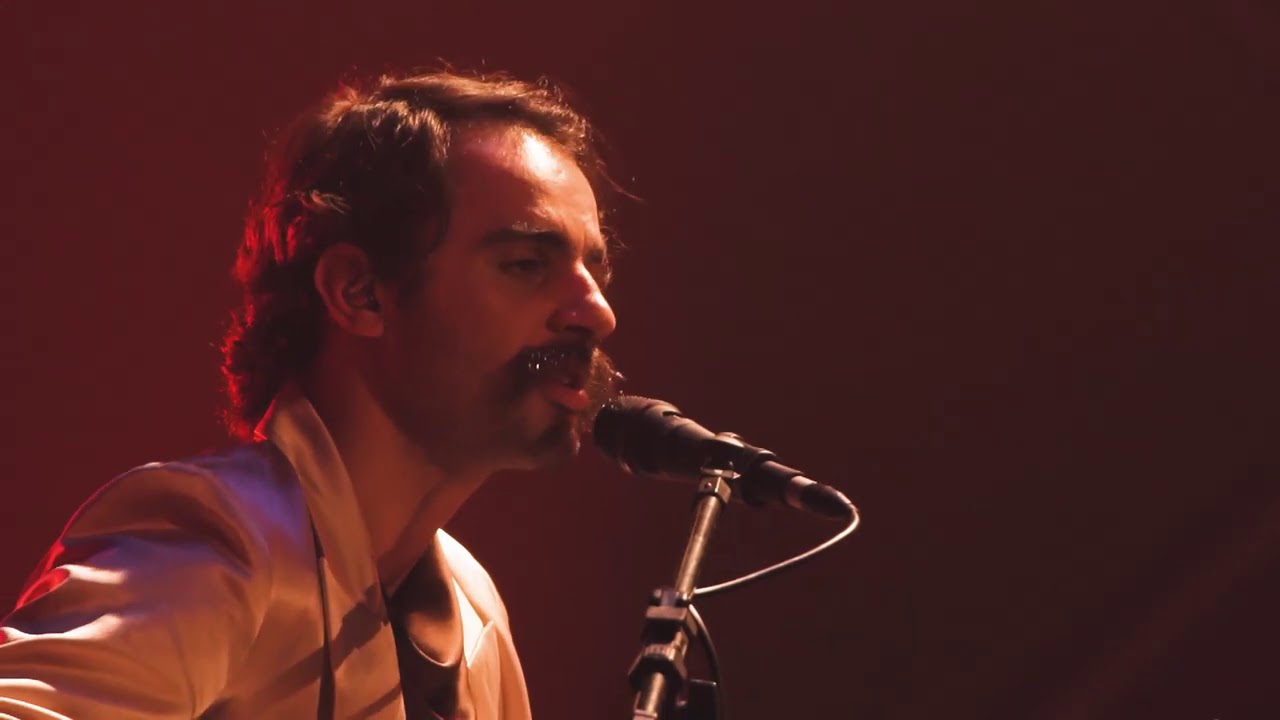 Rodrigo Alarcon - O Lado Vazio do Sofá (ao vivo no Cine Joia - Vazio)