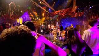 Madness - Our House - Hootananny 2007.mpg