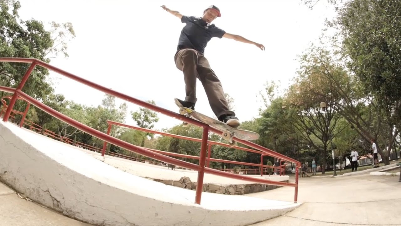 Kilian Zehnder: Video Part para Official (Ft. Miles Silvas)
