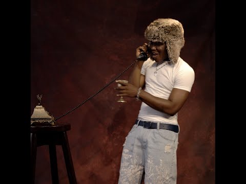 RiNE - i don't care (Official Visualizer)