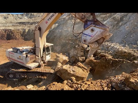Terex RH30F Excavator Working With Xcentric Ripper XR80  - Sotiriadis Mining