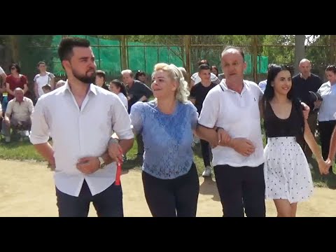 Kolo za Fazilu Žepsku kraljicu i odabranu raju-DElijaš kpd Trnova-22.5.2022-Bosanski dernek