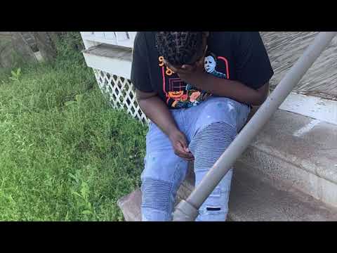 JujuMontana 42 - Walk In ( Official Audio )