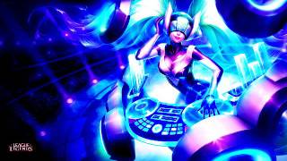 LA LA LA NIGHTCORE (SOUND OF LEGEND)