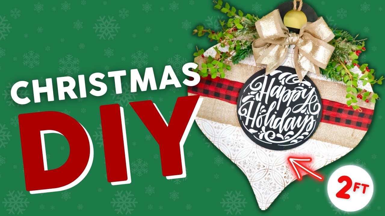 Cricut Christmas Door Hanger | Mind Blowing 🌳DOLLAR TREE Hack🌳