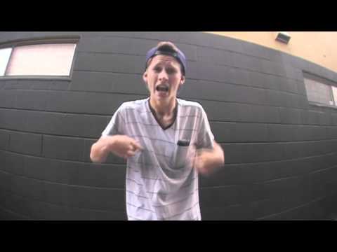 D-LAY - Dece (Ft.Hurakane)