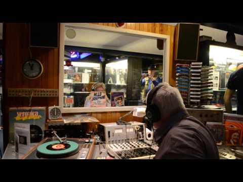 Oude landstudio van zeezender Radio Veronica weg uit Hoek van Holland