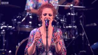 Jess Glynne - Gave Me Something (Live at Radio BBC 1&#39;s Big Weekend)