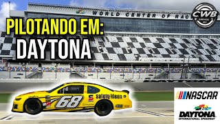 Pilotando um NASCAR no Daytona Speedway #nascar #daytona