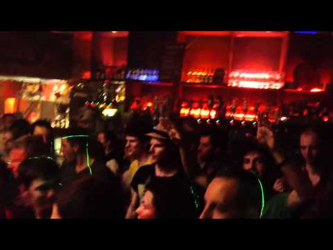 31/05/12 - Analogik Resistant (live) @ Altercafé, Nantes, France