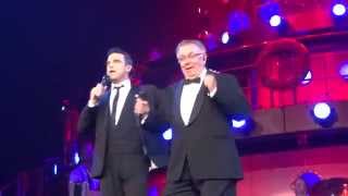 Robbie Williams - Do Nothin&#39; Till You Hear From Me (live)