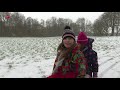 Sneeuwpret in Emmeloord in de snijdende kou