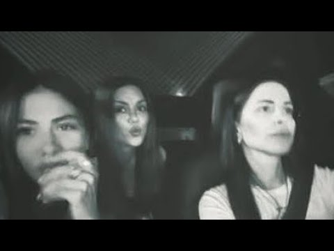 Demet Özdemir, all the girls gathered