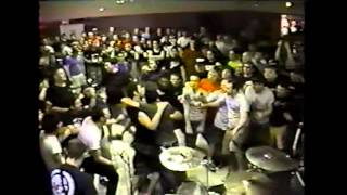 Modern Life Is War - live at Posi Fest 03, Wilkes Barre, PA 07/2003