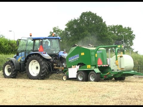 Graspersen met AGRONIC Midi Vario 85-100.Loonb.Schanssema Marsum.