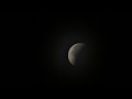 Total lunar eclipse - Exiting the shadow (timelapse ...