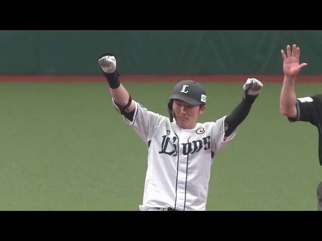 【3回裏】今季初打点!! ライオンズ・源田壮亮 ライトへの先制タイムリーヒットを放つ!! 2022年5月5日 埼玉西武ライオンズ 対 千葉ロッテマリーンズ