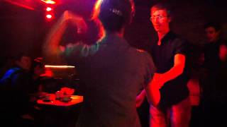 The Shakers - Hot Women, Cold Beer