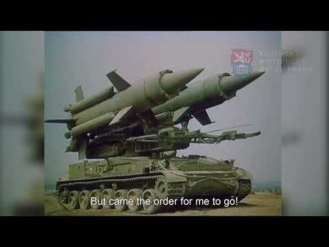 The offensive starting (CZECHOSLOVAKIA, 80's, offensive exercise) / Ofenzíva začína (cvičenie)