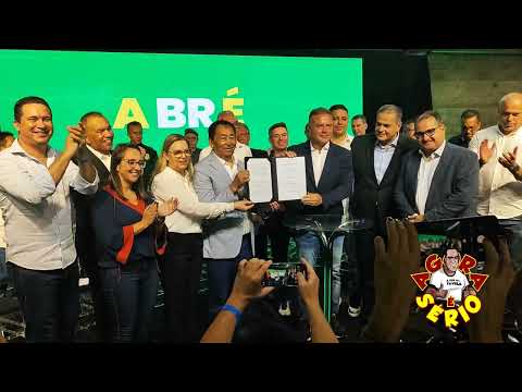 MOMENTO HISTÓRICO NO ANIVERSÁRIO DO TABOÃO DA SERRA ASSINATURA DA MUNICIPALIZAÇÃO DA BR 116 TRECHO TABOÃO.