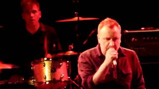 [HD] Peter Hook - Interzone (Joy Division Cover - Live in Paris, March 10th, 2011).MTS