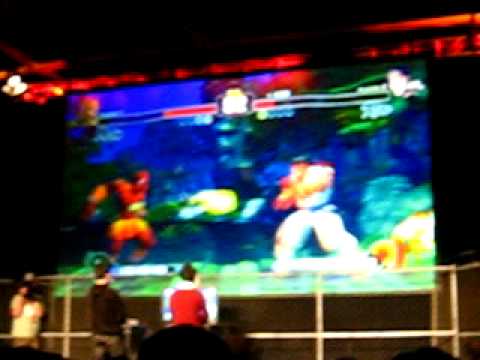 SF4 internationals 041809 Iyo sim vs Daigo Ryu