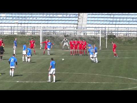 Co za bramka z rzutu wolnego dla Mazura Radzymin!